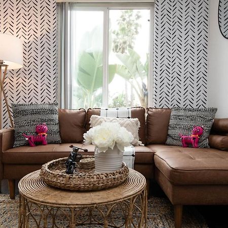 شقة لوس أنجلوس  في Gucci Mickey And Maxico Lofts Free Parking And Wifi المظهر الخارجي الصورة