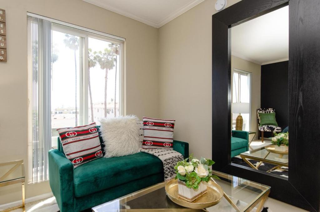 شقة لوس أنجلوس  في Gucci Mickey And Maxico Lofts Free Parking And Wifi المظهر الخارجي الصورة
