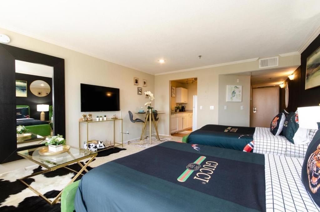 شقة لوس أنجلوس  في Gucci Mickey And Maxico Lofts Free Parking And Wifi المظهر الخارجي الصورة