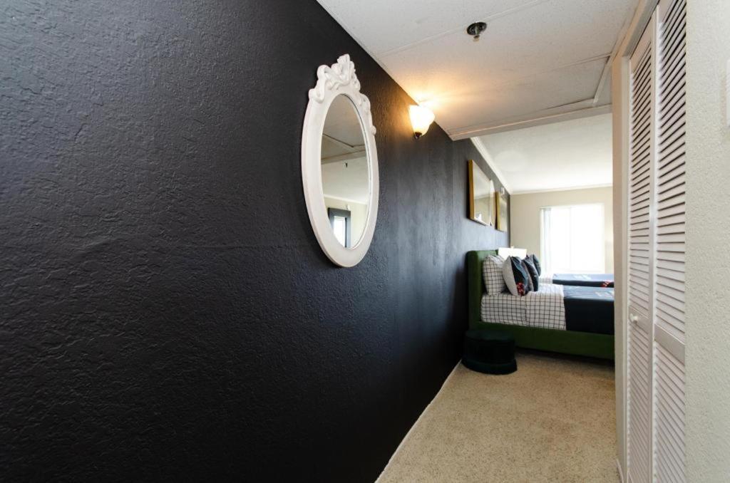 شقة لوس أنجلوس  في Gucci Mickey And Maxico Lofts Free Parking And Wifi المظهر الخارجي الصورة