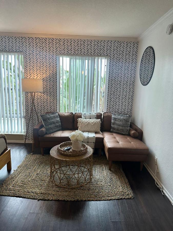 شقة لوس أنجلوس  في Gucci Mickey And Maxico Lofts Free Parking And Wifi المظهر الخارجي الصورة