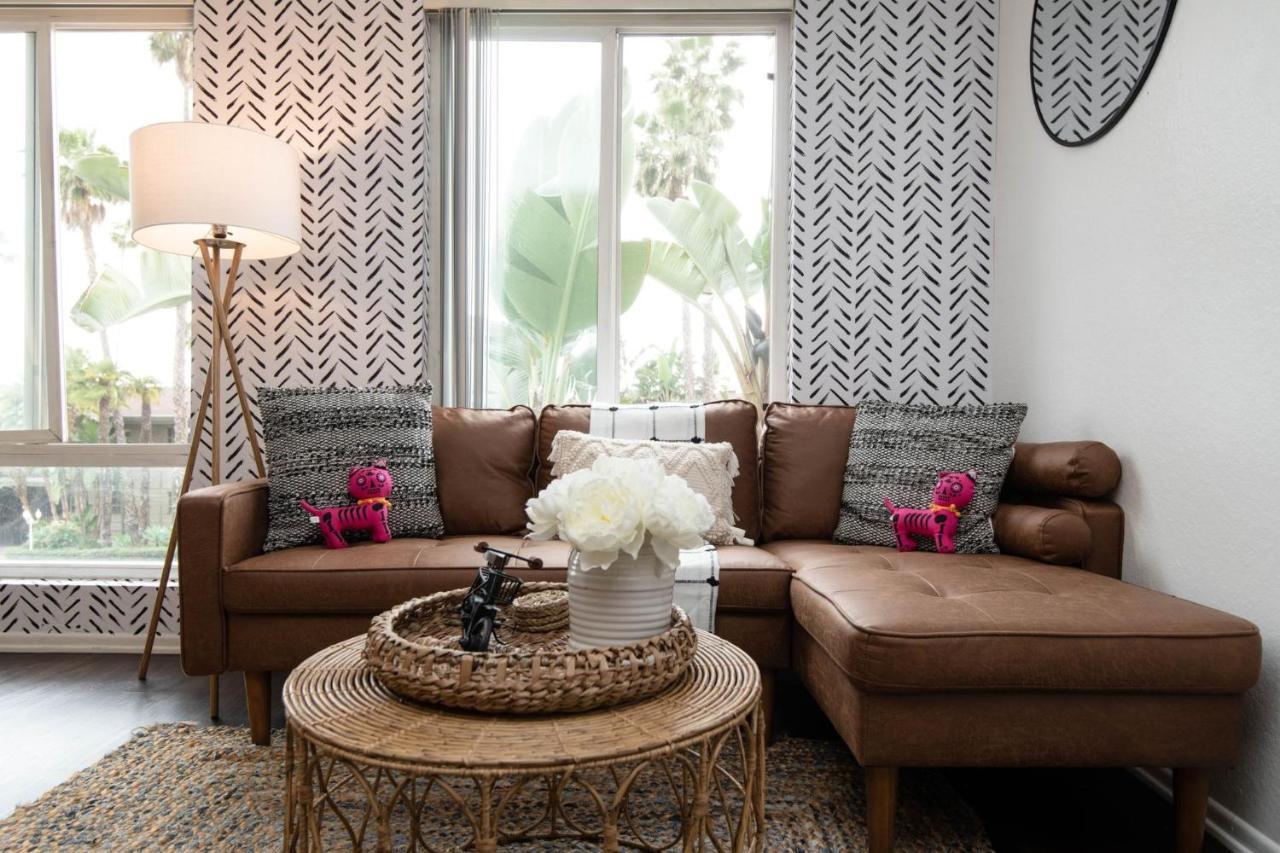 شقة لوس أنجلوس  في Gucci Mickey And Maxico Lofts Free Parking And Wifi المظهر الخارجي الصورة